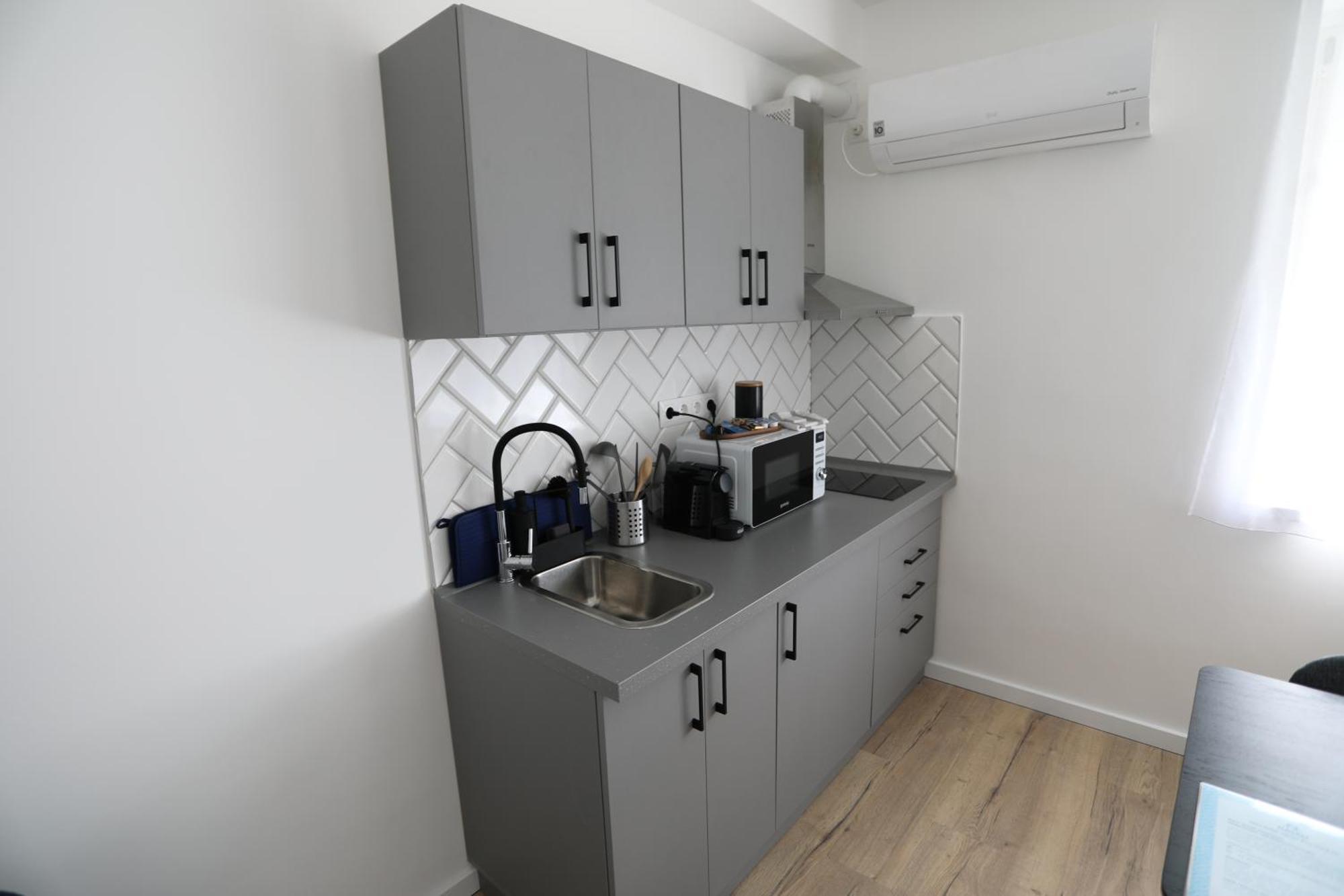 Natali Apartmanhaz Eger Exteriör bild